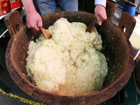Sauerkraut im Bottich
