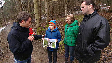 Familie Kasper mit ORF-Reporter Martin Ganster