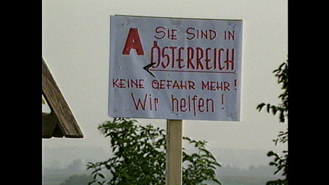 Schild, das DDR-Flüchtlingen 1989 anzeigte, dass sie in Österreich waren
