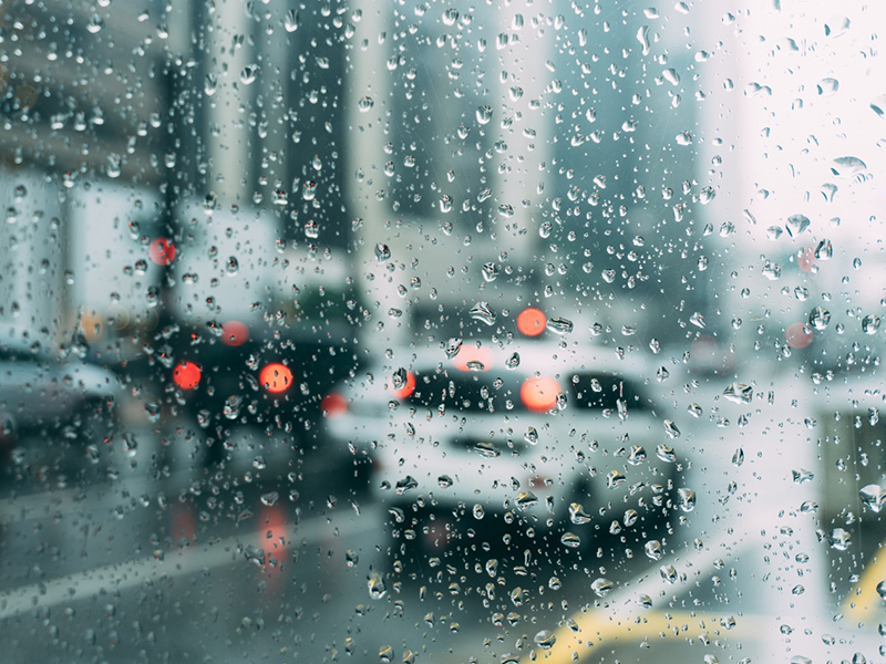 Auto Straße Regen Unfall