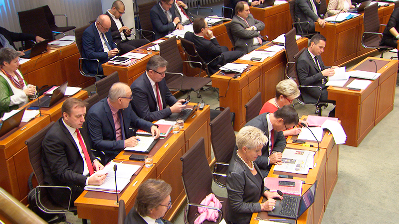 Landtag Budget Abstimmung Bieler Verabschiedung