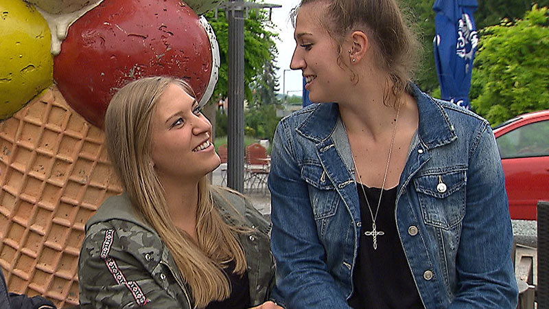 Handball Schwestern Stefanie und Viktoria Kaiser